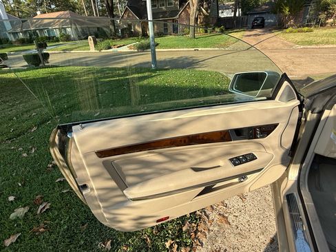 Used 2014 Mercedes-Benz E 350 Coupe image 5