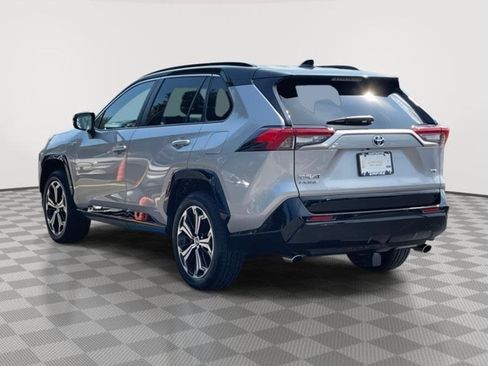 Used 2021 Toyota RAV4 XSE w/ Weather Package image 6