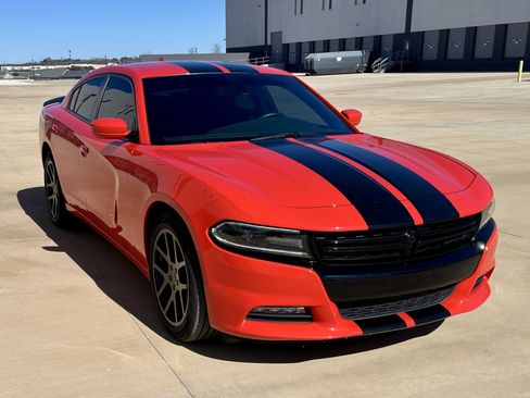 Used 2018 Dodge Charger GT image 6
