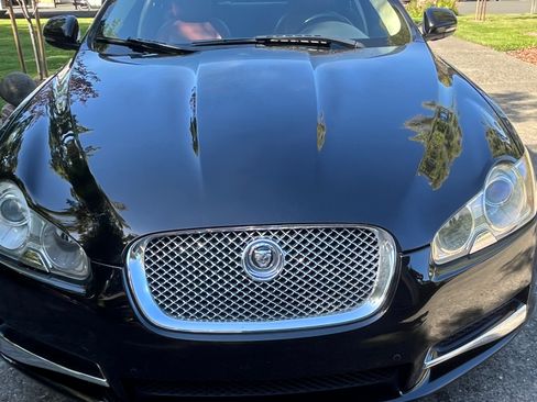 Used 2011 Jaguar XF Supercharged RWD image 9