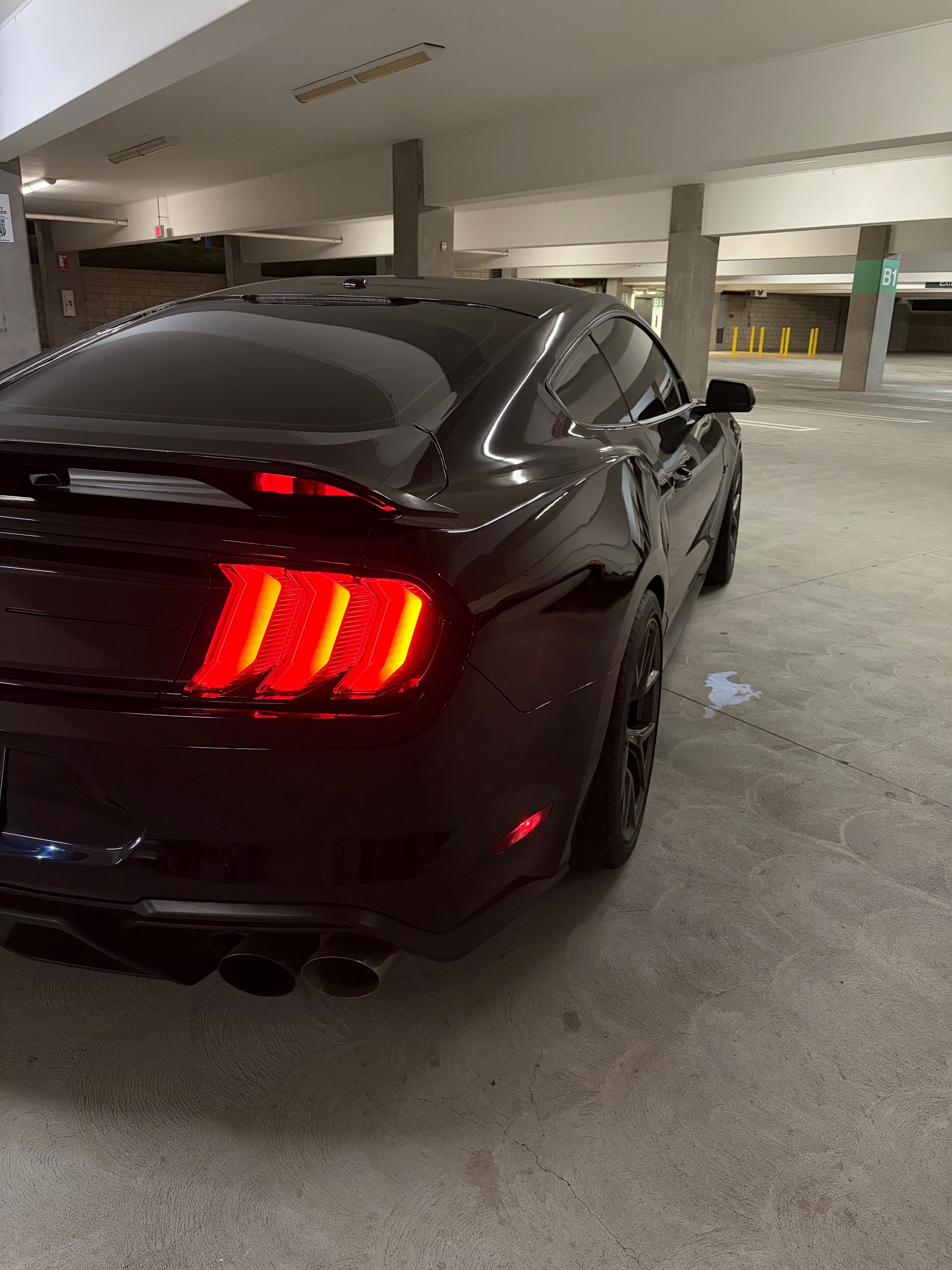 Used 2019 Ford Mustang GT Premium w/ Performance Package - Level 2 RWD image 21