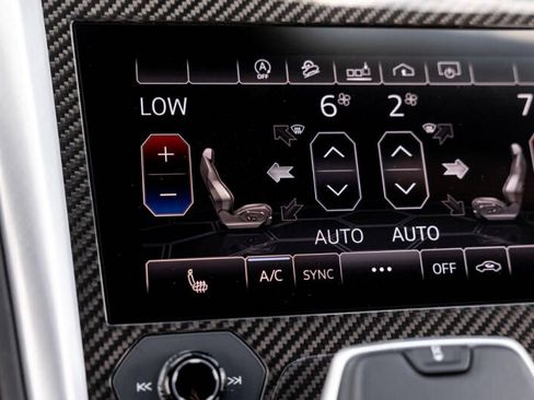 Used 2019 Lamborghini Urus image 19