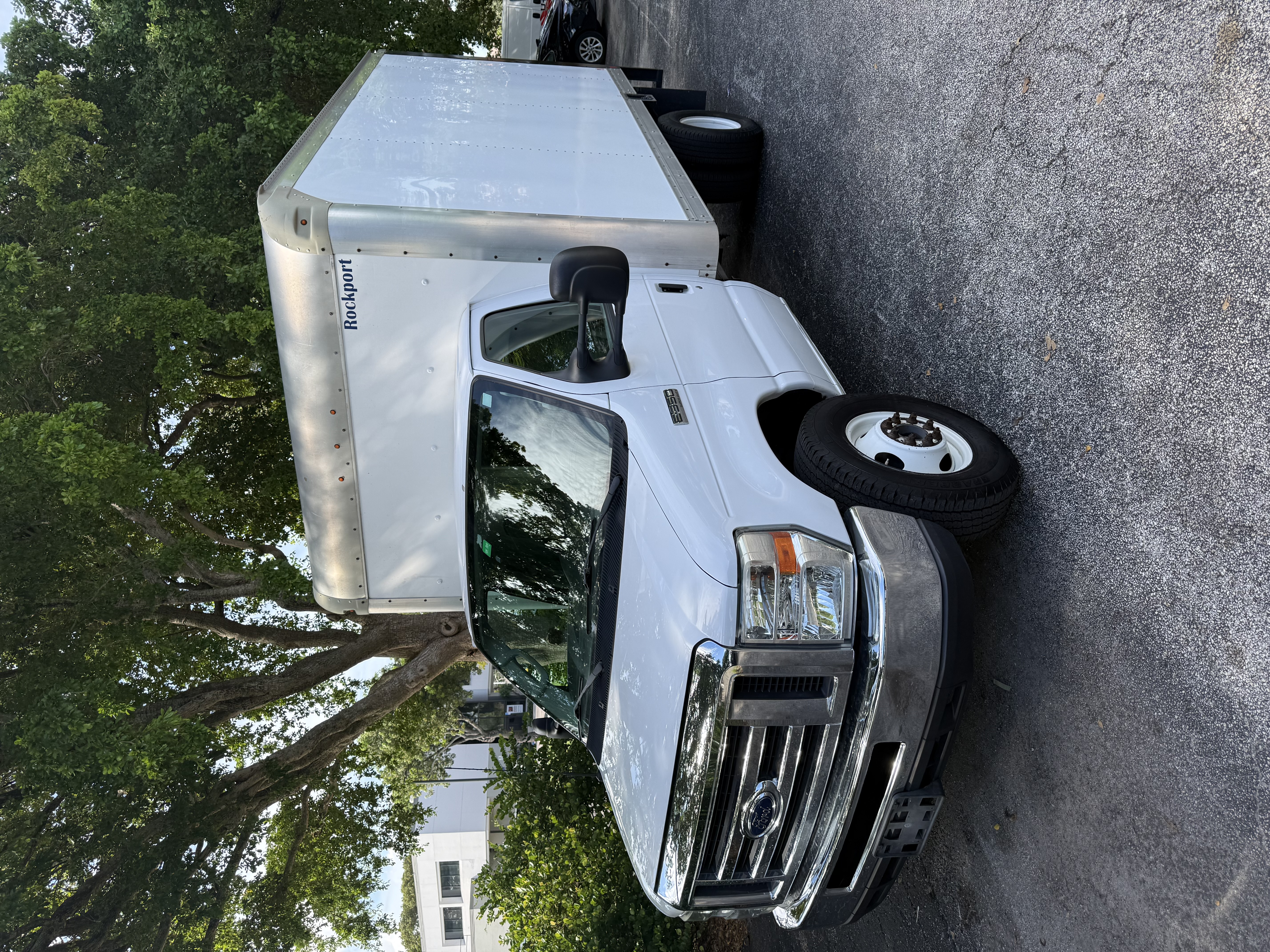 Used 2017 Ford E-350 and Econoline 350 Super Duty w/ Power Windows & Locks Group RWD image 1