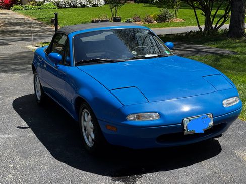 Used 1992 MAZDA MX-5 Miata image 4