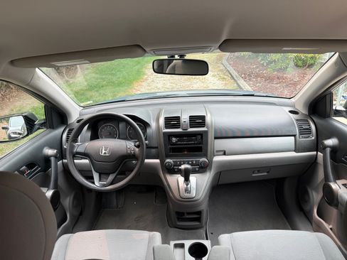 Used 2011 Honda CR-V LX image 8
