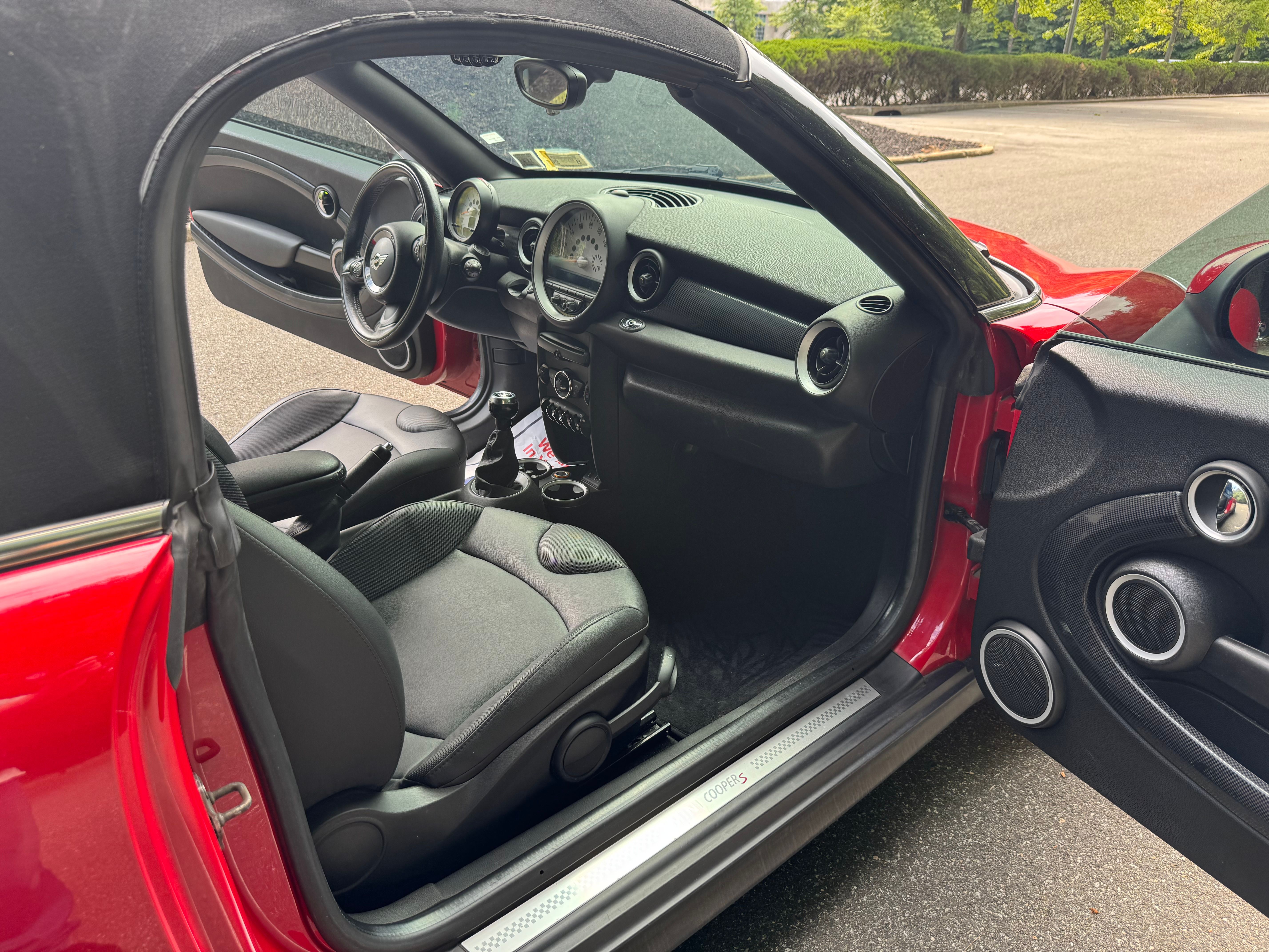 Used 2014 MINI Cooper Roadster S FWD image 16