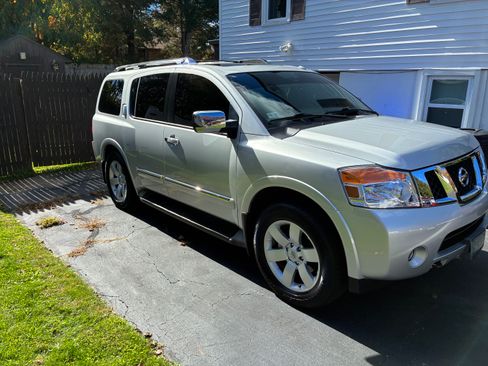 Used 2012 Nissan Armada SL w/ DVD FES Pkg image 1