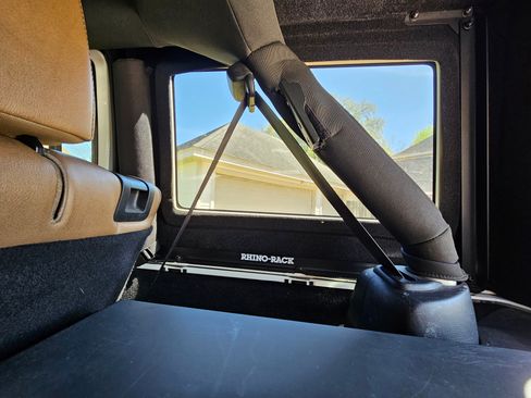 Used 2013 Jeep Wrangler Unlimited Rubicon w/ Dual Top Group image 12