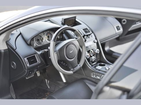 Used 2012 Aston Martin Rapide image 28