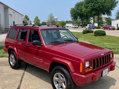 Used 1998 Jeep Cherokee 4WD 4-Door