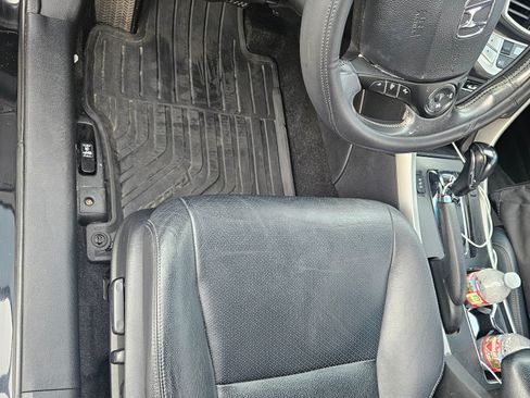 Used 2014 Honda Accord Touring image 8