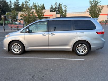 Used 2015 Toyota Sienna XLE w/ XLE Navigation Package