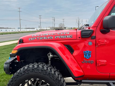 Used 2022 Jeep Wrangler Unlimited Rubicon 4xe w/ Steel Bumper Group image 16