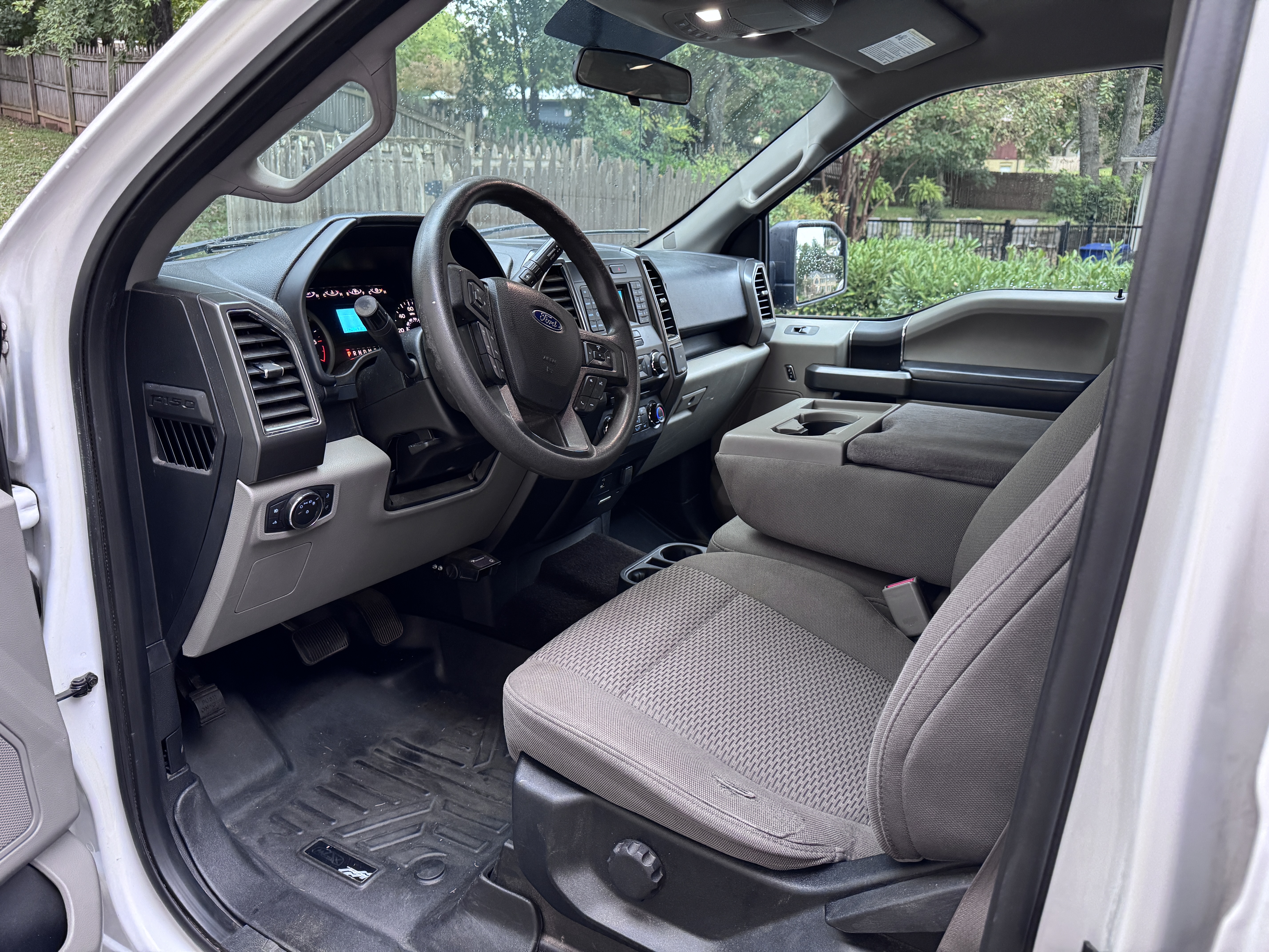 Used 2017 Ford F150 XLT AWD/4WD image 14
