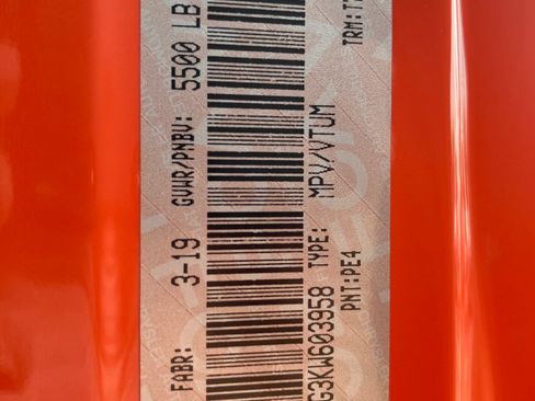 Used 2019 Jeep Wrangler Unlimited Sahara w/ Uconnect 4C Nav & Sound Group image 21