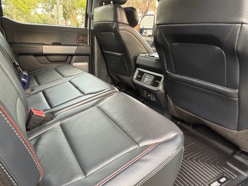 Used 2023 Ford F250 Lariat w/ Lariat Ultimate Package image 9