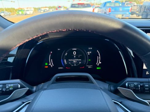 Used 2024 Lexus RX 500h F Sport w/ Convenience Package image 9