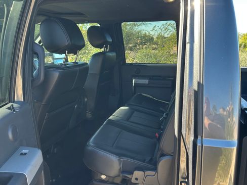 Used 2016 Ford F250 Lariat w/ Lariat Ultimate Package image 15