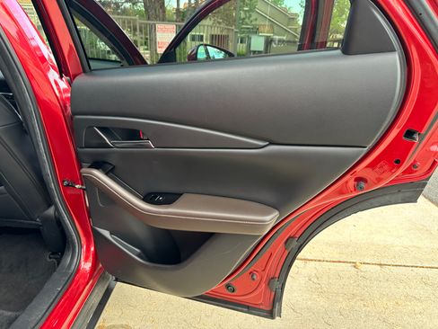 Used 2021 MAZDA CX-30 FWD 2.5 S w/ Premium Package image 26