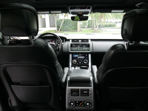 Used 2018 Land Rover Range Rover Sport HSE AWD/4WD image 15