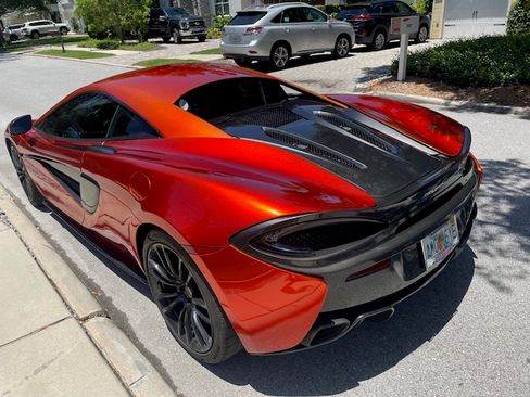 Used 2017 McLaren 570S Coupe RWD image 25
