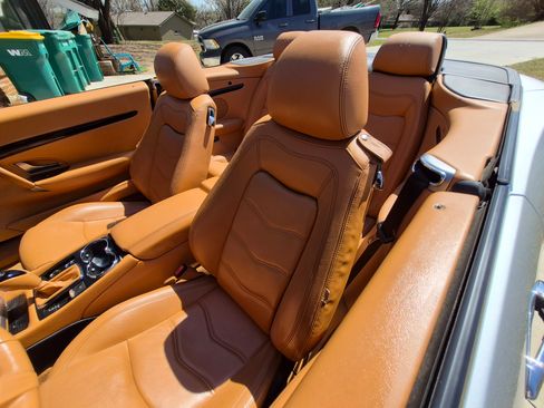 Used 2017 Maserati GranTurismo Convertible image 6