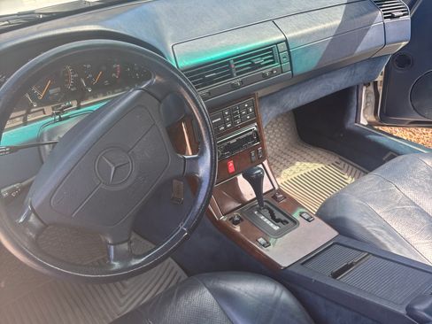 Used 1994 Mercedes-Benz SL 500 image 9