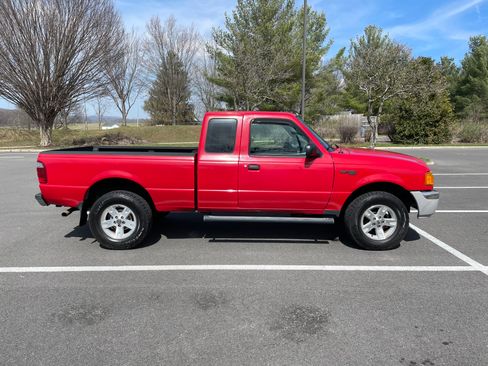 Used 2005 Ford Ranger XLT image 2