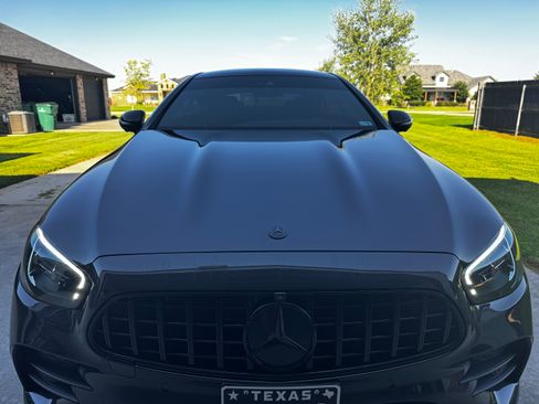 Used 2022 Mercedes-Benz E 450 Coupe image 11