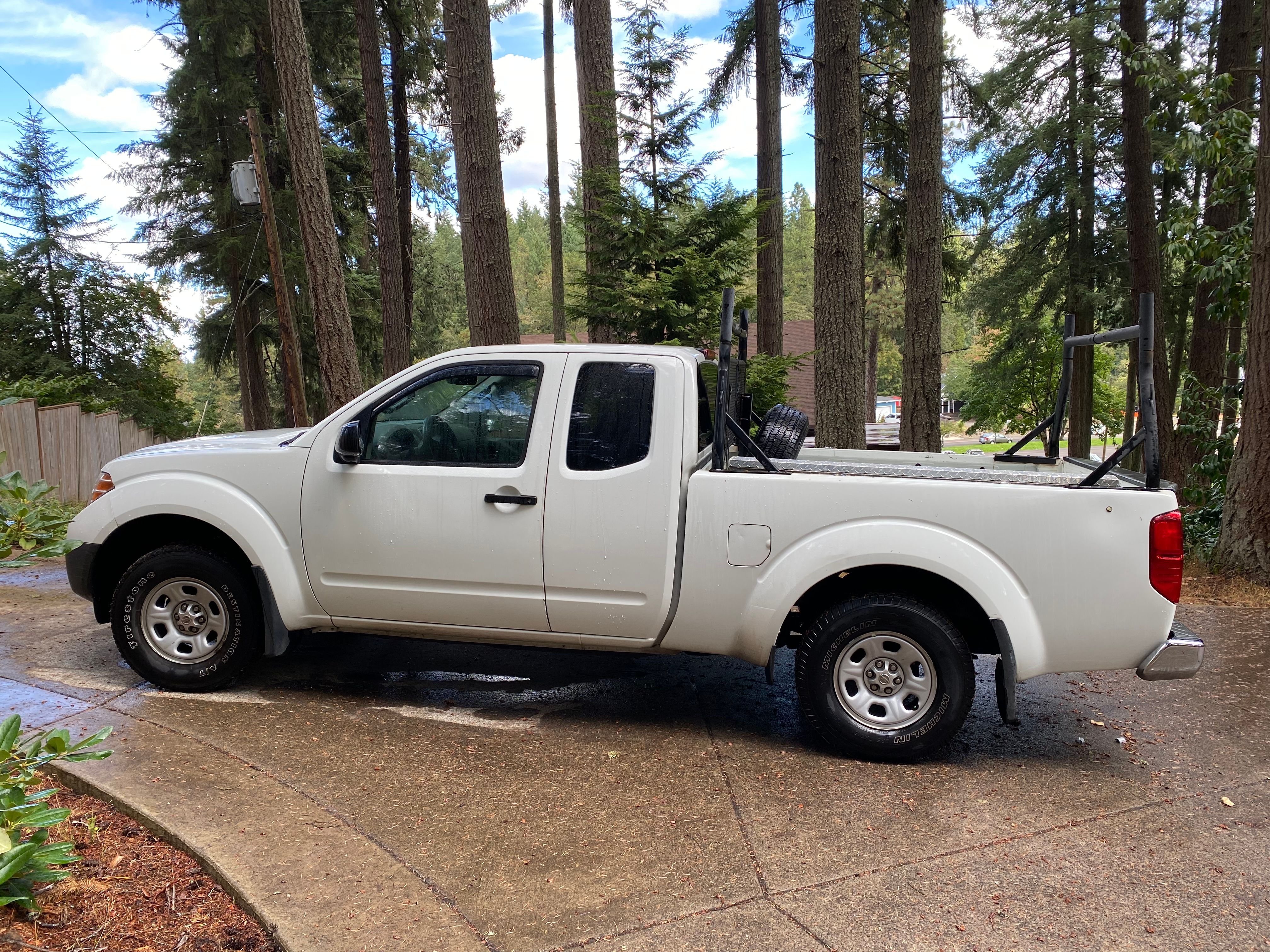 Used 2016 Nissan Frontier S w/ S Preferred Package RWD image 4