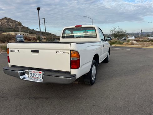 Used 1999 Toyota Tacoma 2WD Regular Cab image 4