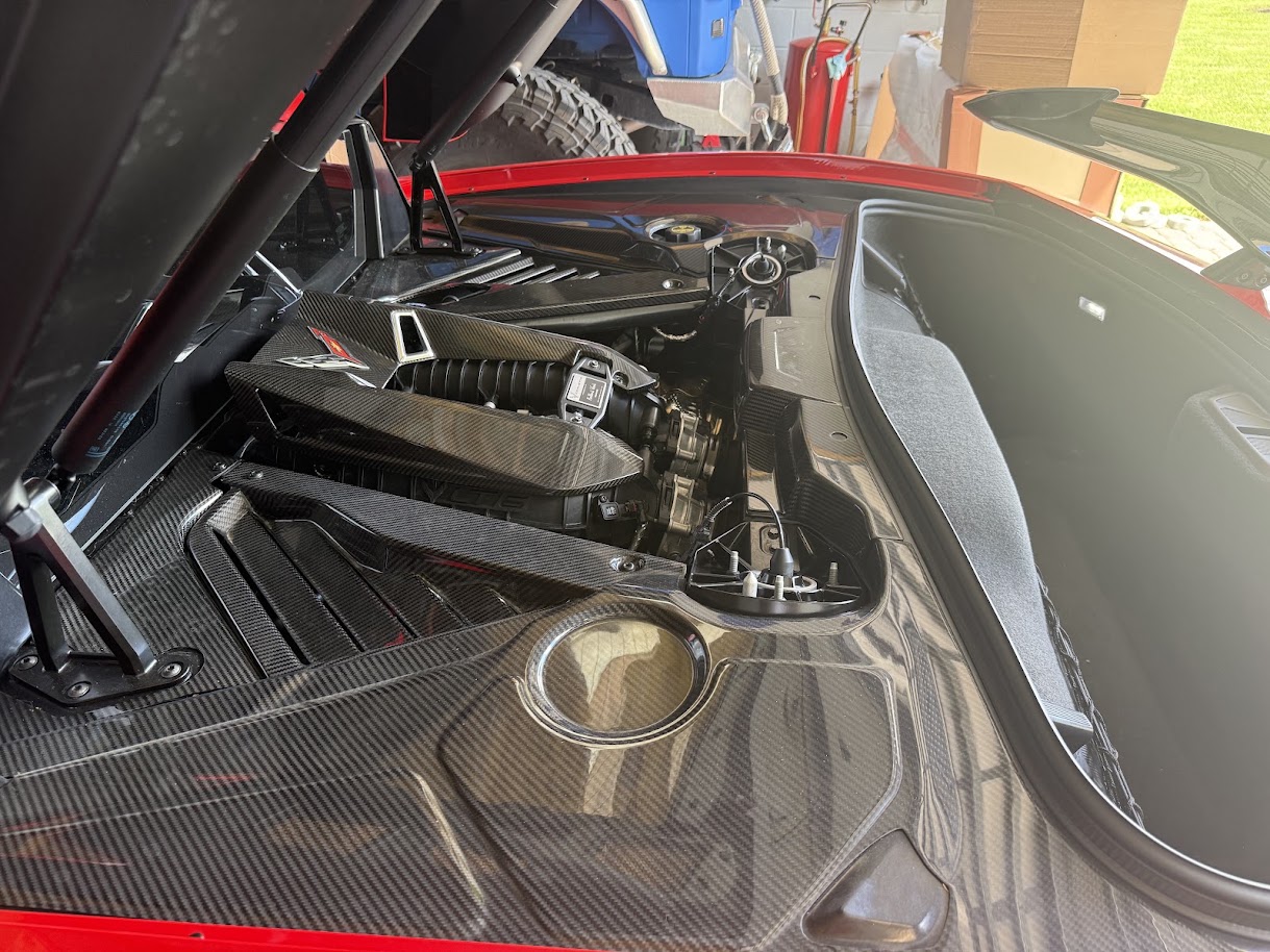 Used 2025 Chevrolet Corvette Z06 w/ Z07 Performance Package RWD image 12