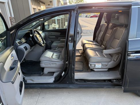Used 2013 Honda Odyssey EX-L image 2