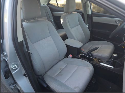 Used 2014 Toyota Corolla LE image 11