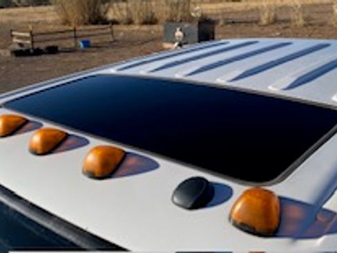 Used 2011 Ford F350 Lariat w/ Lariat Interior Pkg image 10