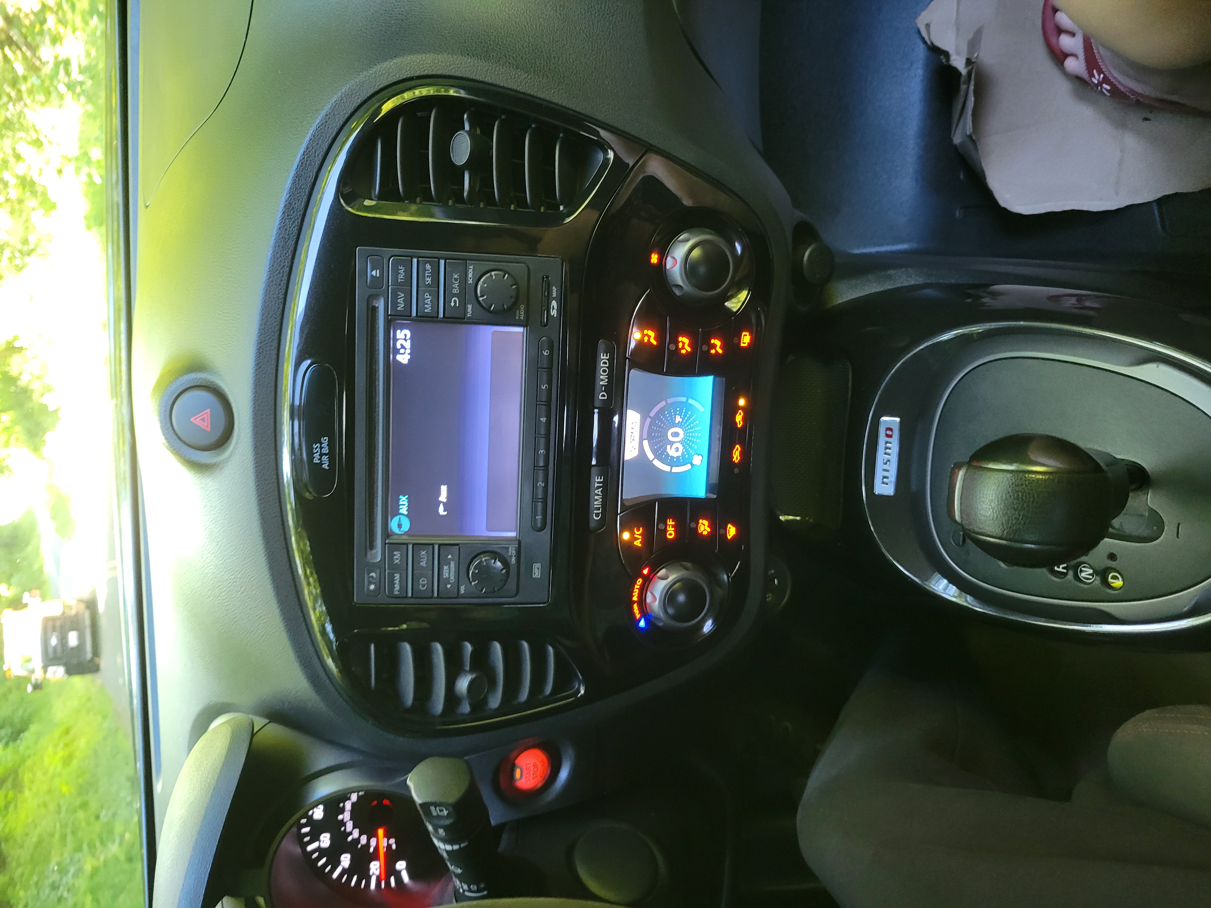 Used 2013 Nissan Juke NISMO AWD/4WD image 2