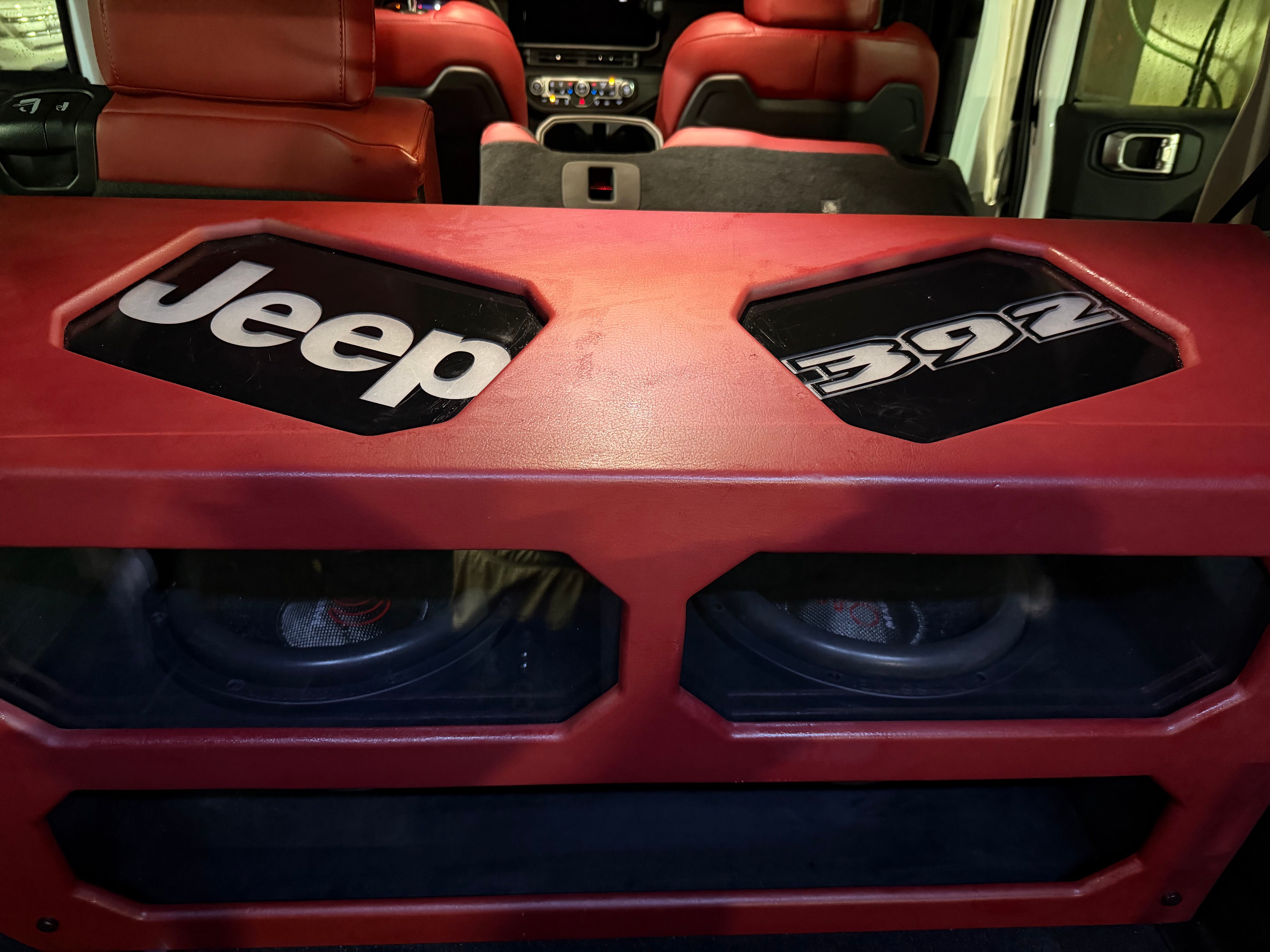 Used 2024 Jeep Wrangler Unlimited Rubicon 392 AWD/4WD image 30