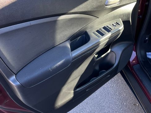 Used 2016 Honda CR-V SE image 6