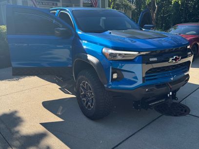 Used 2024 Chevrolet Colorado ZR2 w/ Technology Package
