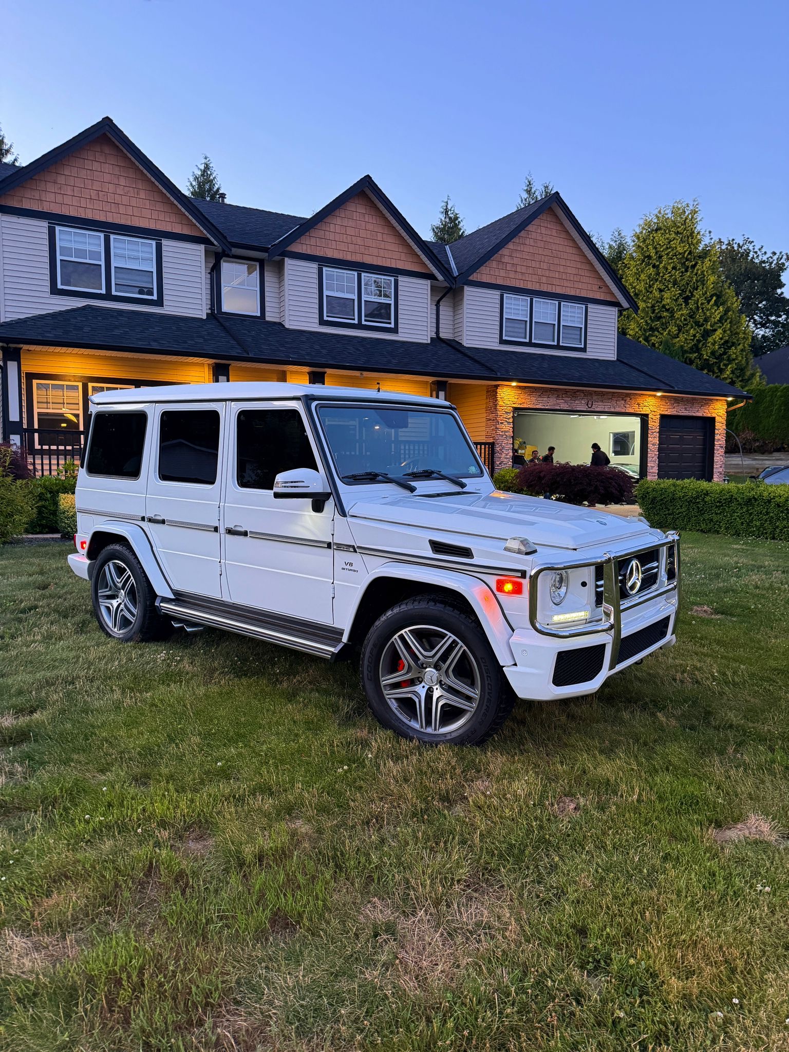 Used 2014 Mercedes-Benz G 63 AMG 4MATIC image 9