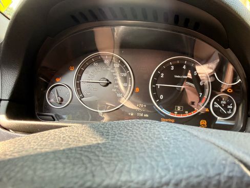 Used 2013 BMW 528i xDrive Sedan AWD/4WD image 13