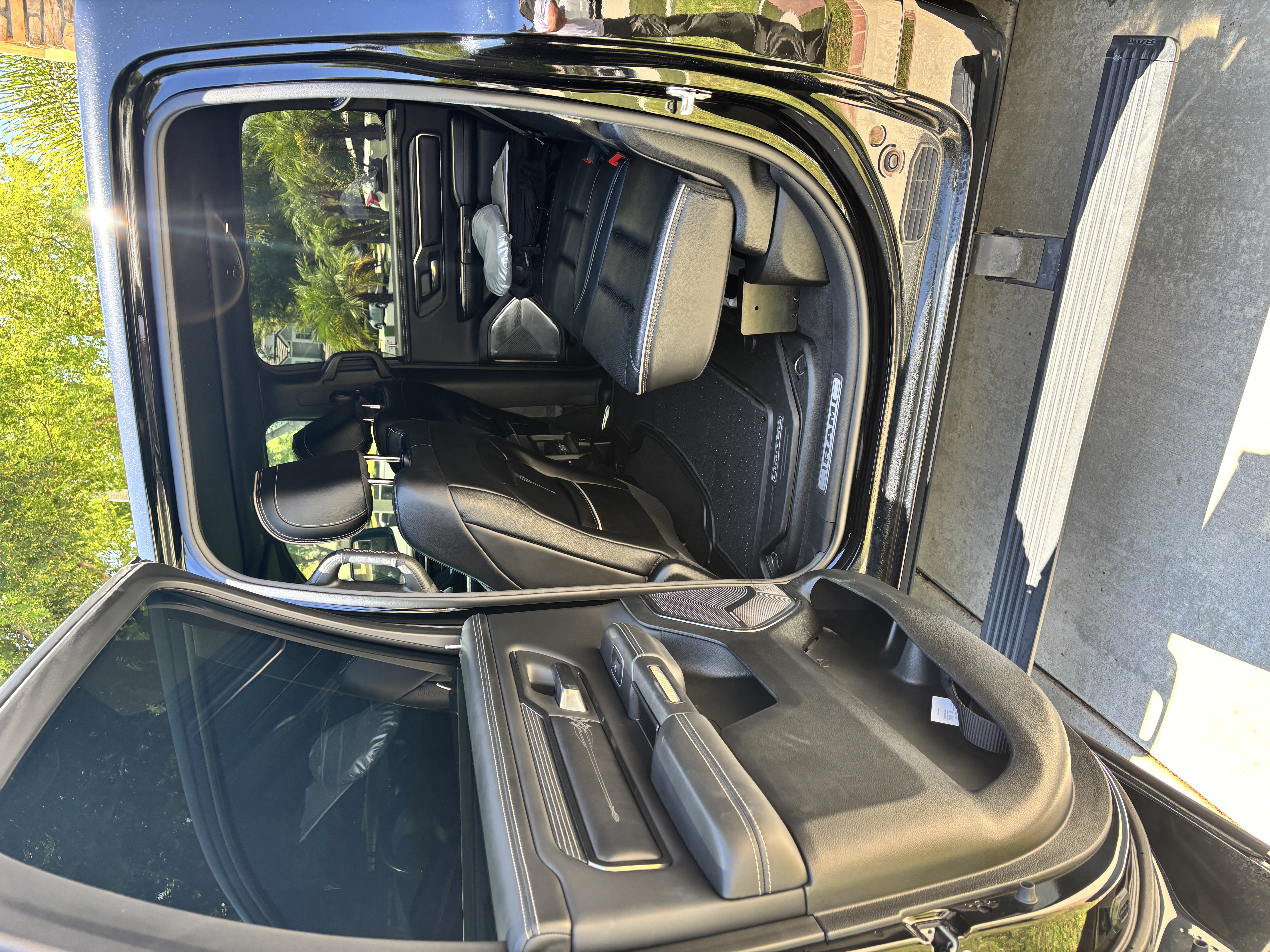 Used 2021 RAM 1500 Limited w/ Night Edition AWD/4WD image 28