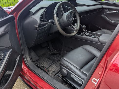 Used 2019 MAZDA MAZDA3 AWD Hatchback image 15