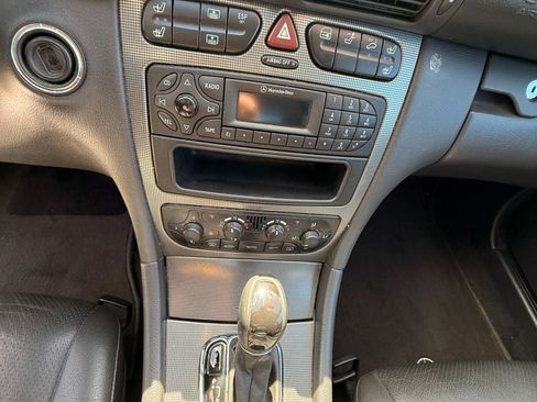 Used 2003 Mercedes-Benz C 230 Sedan image 13