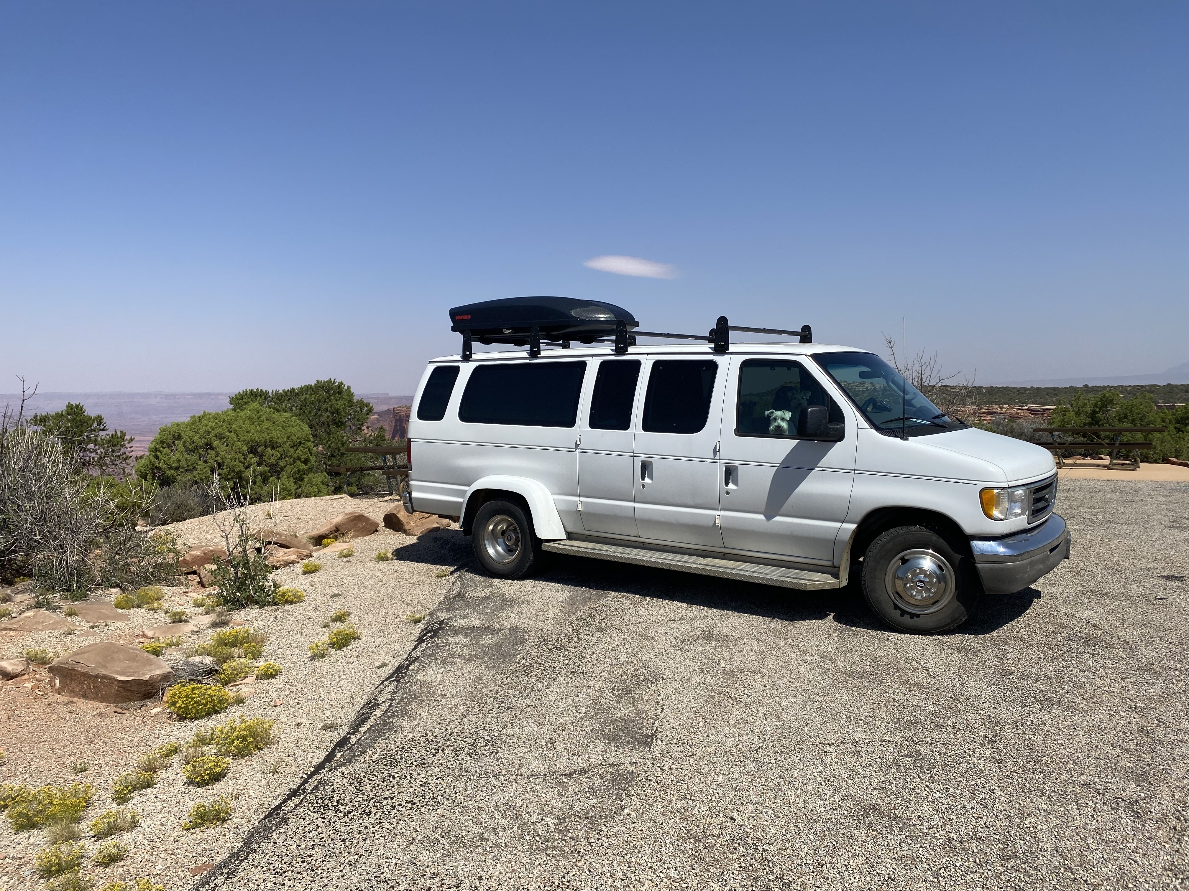 Used 2003 Ford E-350 and Econoline 350 XLT RWD image 1