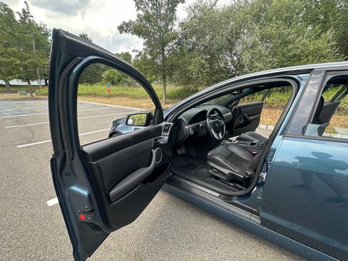 Used 2009 Pontiac G8 GT w/ Premium Package image 19