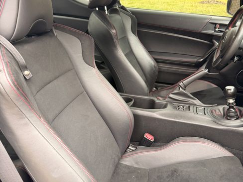 Used 2013 Subaru BRZ Limited image 11