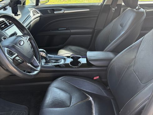 Used 2014 Ford Fusion Titanium image 5