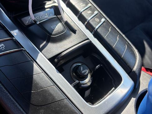 Used 2017 Porsche Macan Sport Edition image 16