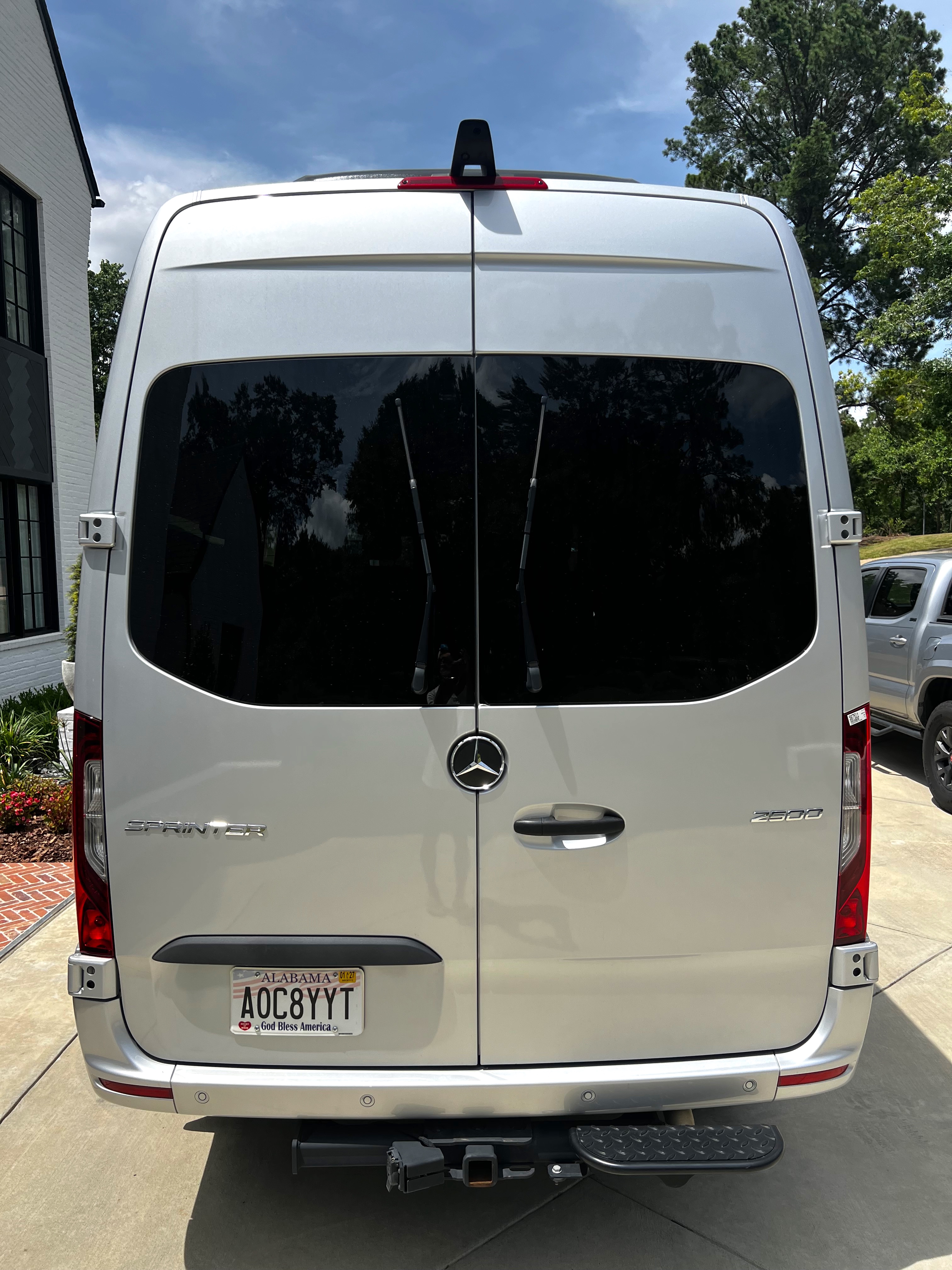 Used 2024 Mercedes-Benz Sprinter 2500 image 4